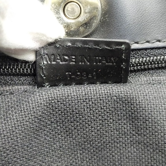 Burberry Coated Canvas Tote - Picture 8 of 8